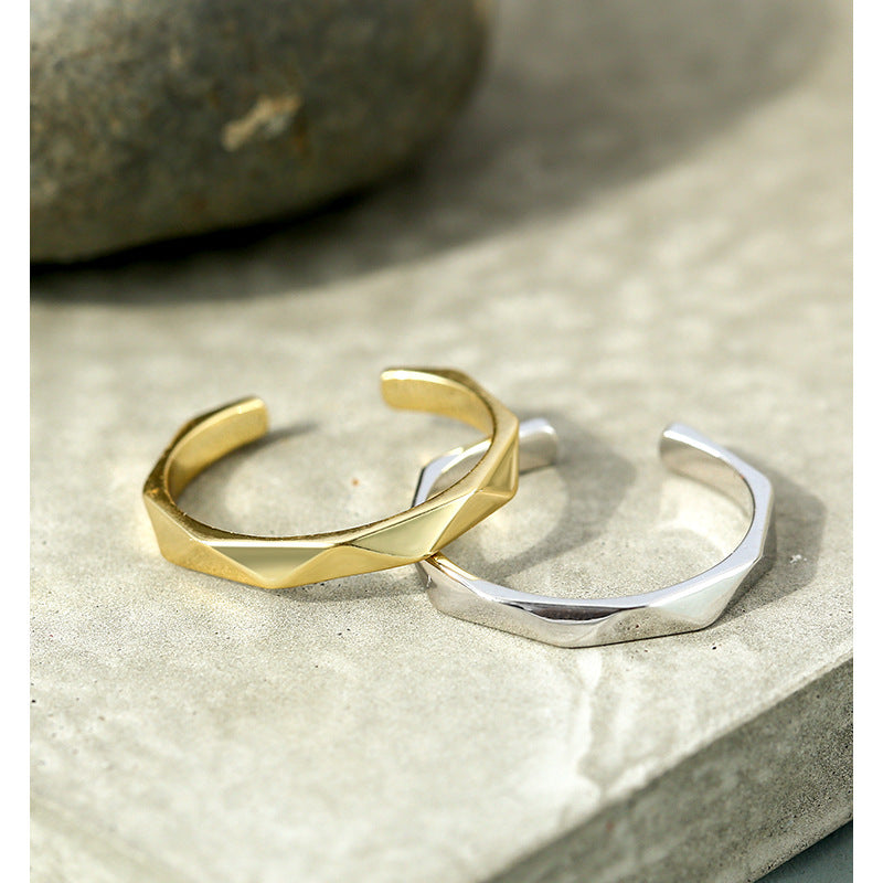 Geometric thin ring