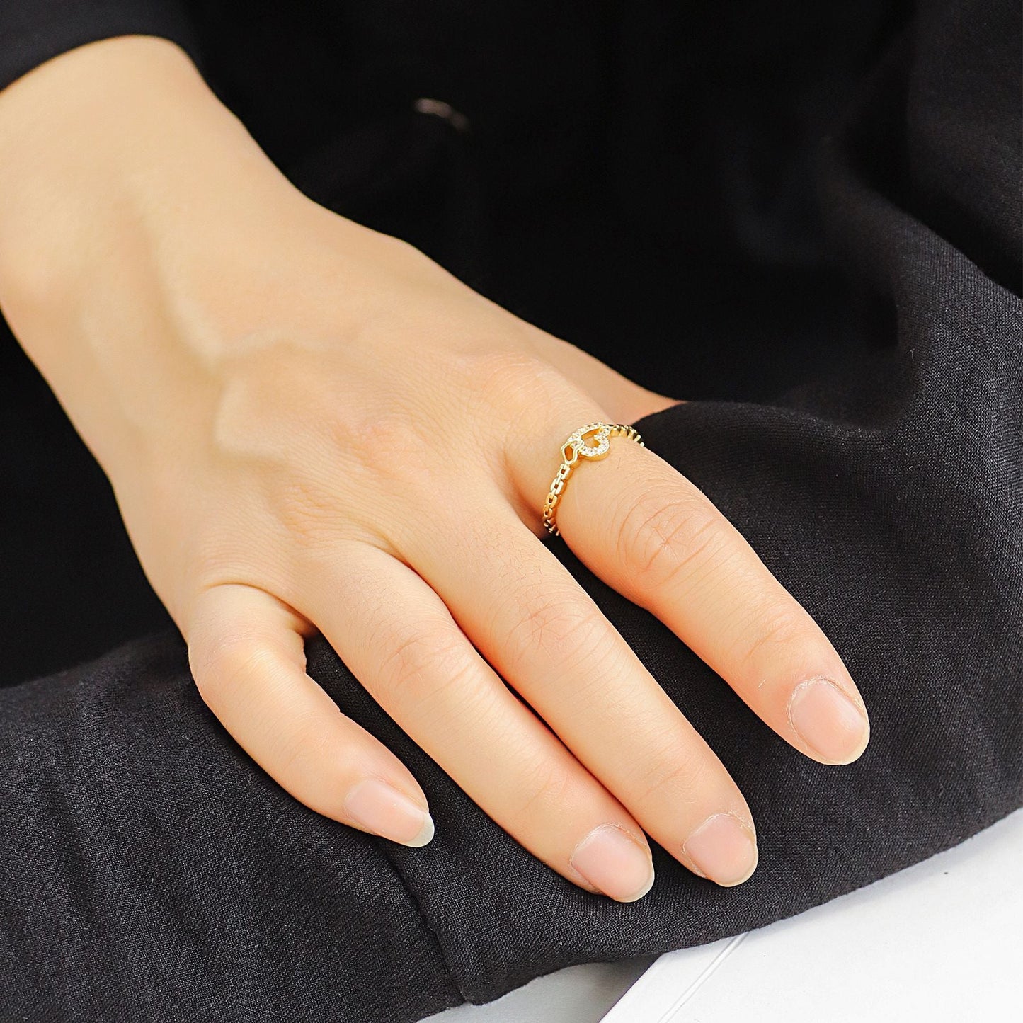 Heart-shaped Openwork Air Ring with Diamonds