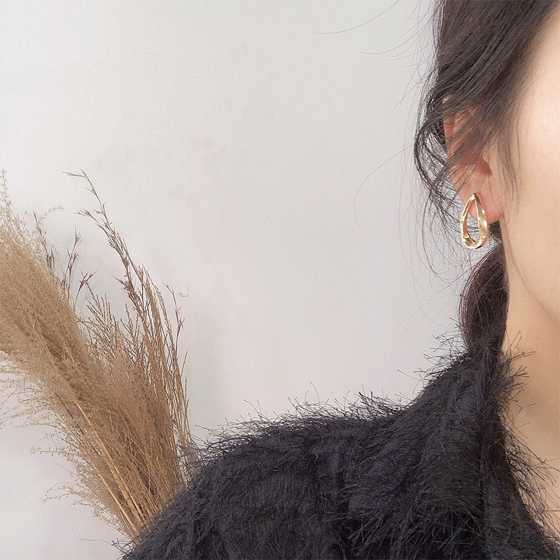 Minimalist U-shaped Earrings
