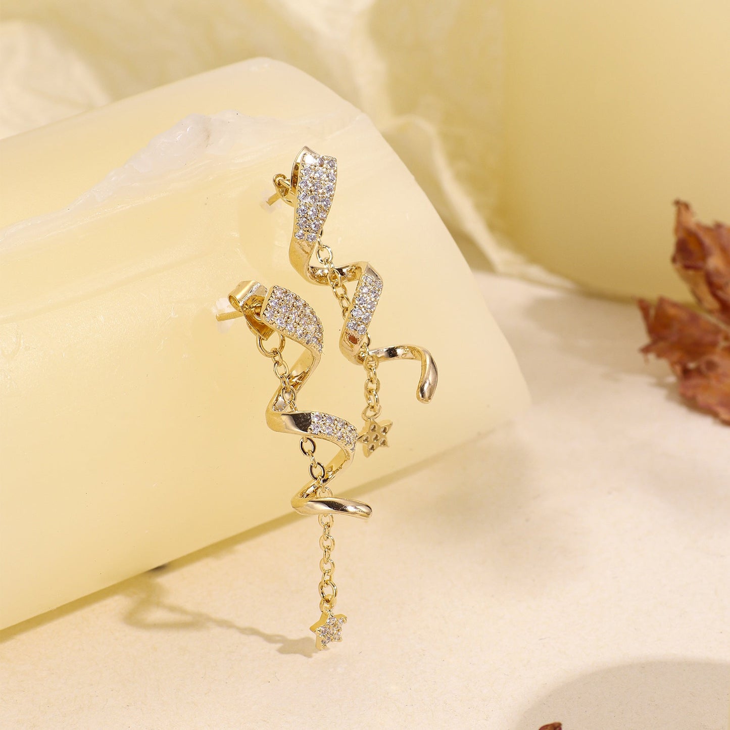 Spiral Curve Long Star Earrings