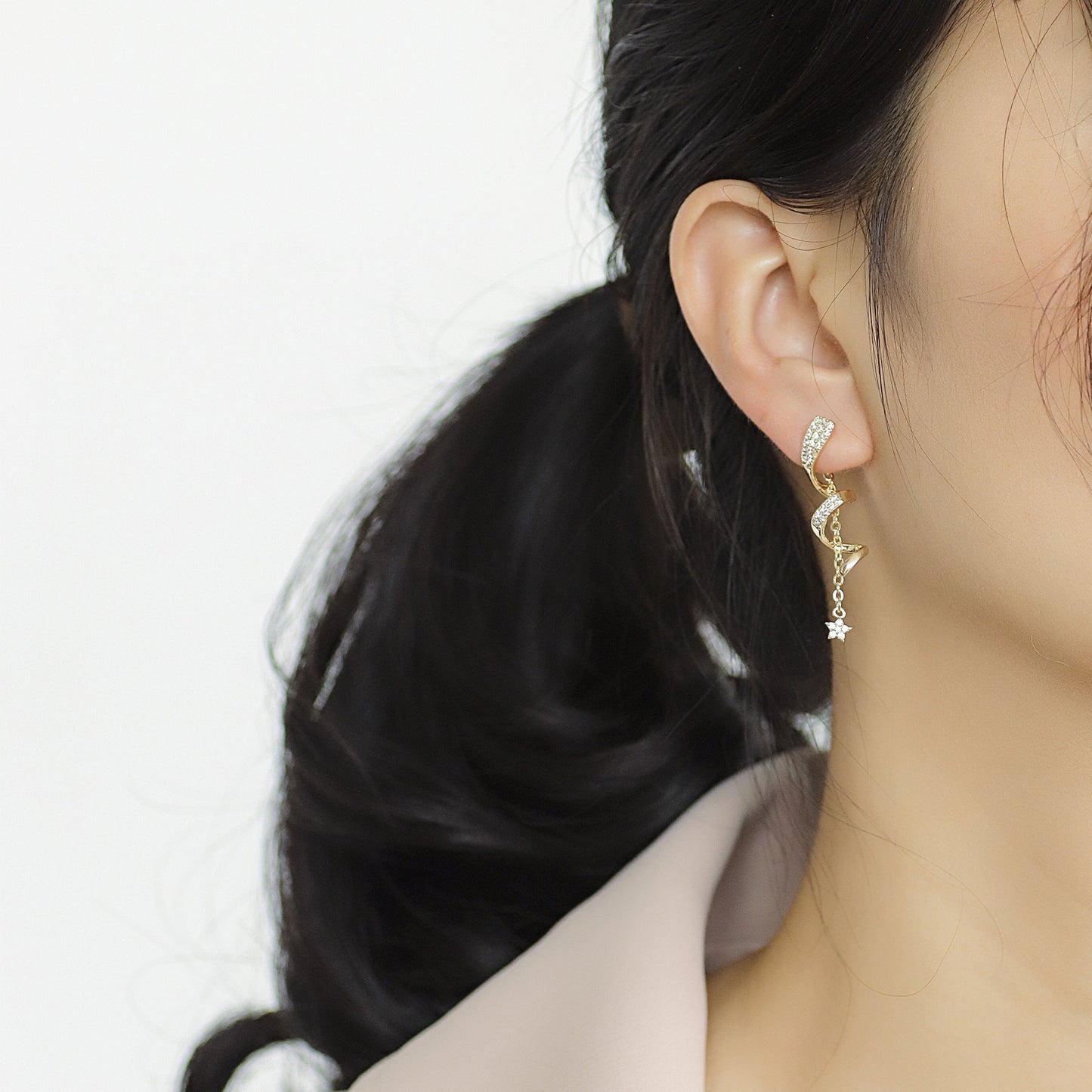 Spiral Curve Long Star Earrings