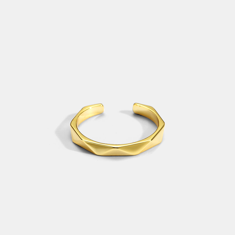 Geometric thin ring